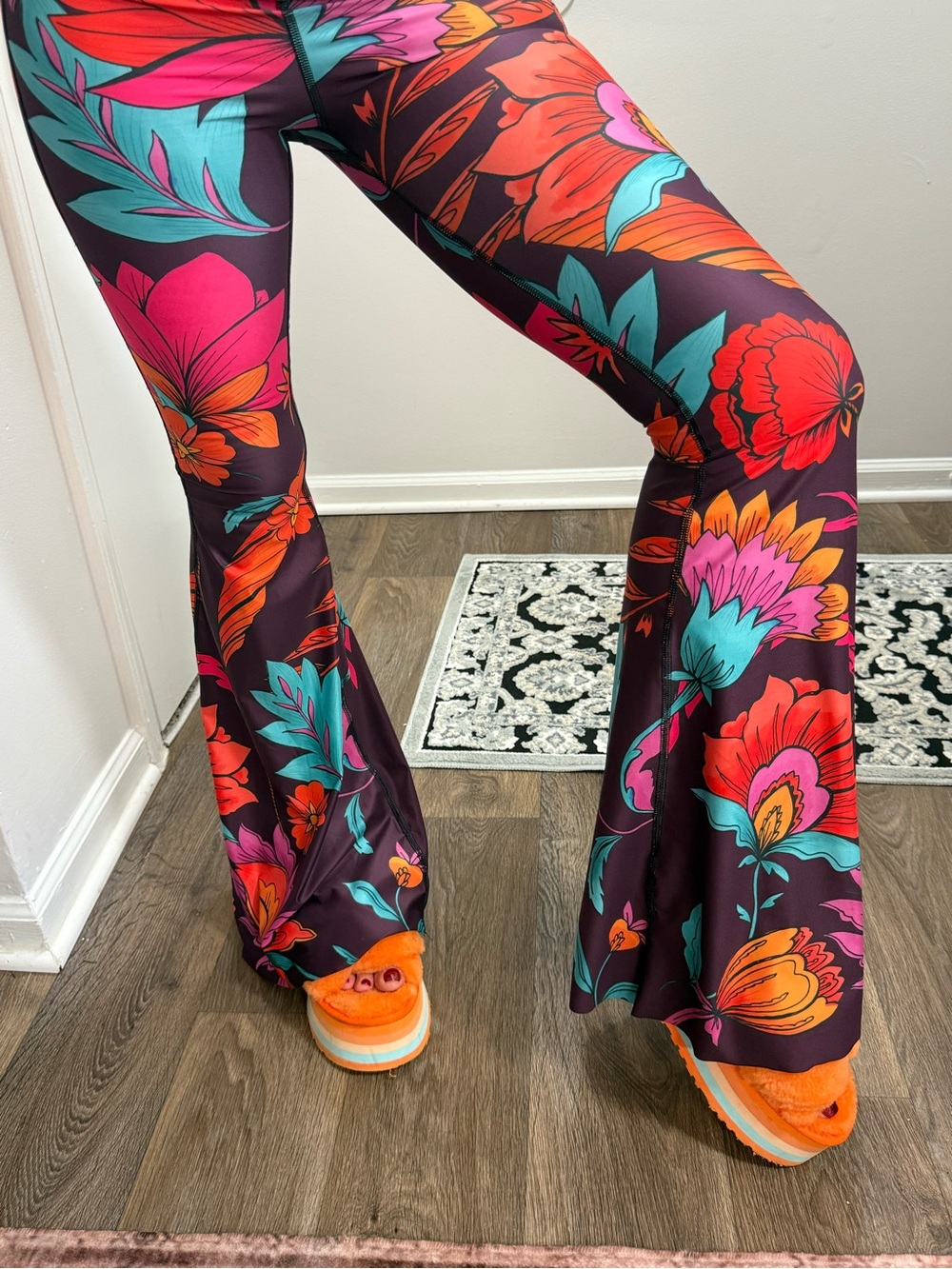 Yoga Democracy ‘Indie Flow’ Asymmetrical Crop Top & Flare Leggings Set, Size S/M